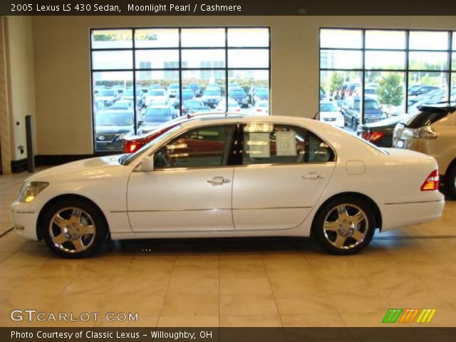 2005 Lexus LS 430 Sedan in Moonlight Pearl