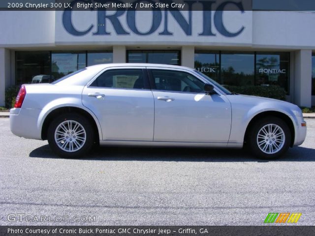 2009 Chrysler 300 LX in Bright Silver Metallic