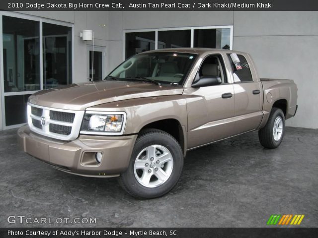 2010 Dodge Dakota Big Horn Crew Cab in Austin Tan Pearl Coat