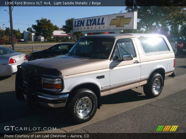1996 Ford Bronco XLT 4x4 in Light Saddle Metallic