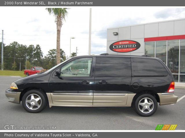 2000 Ford Windstar SEL in Black