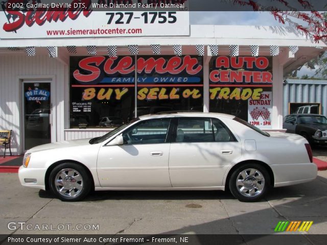 2002 Cadillac DeVille DTS in White Diamond Pearl