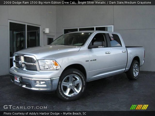 2009 Dodge Ram 1500 Big Horn Edition Crew Cab in Bright Silver Metallic