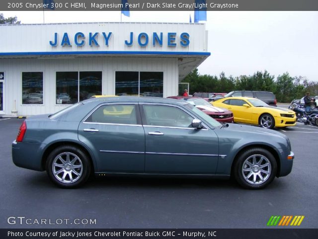 2005 Chrysler 300 C HEMI in Magnesium Pearl