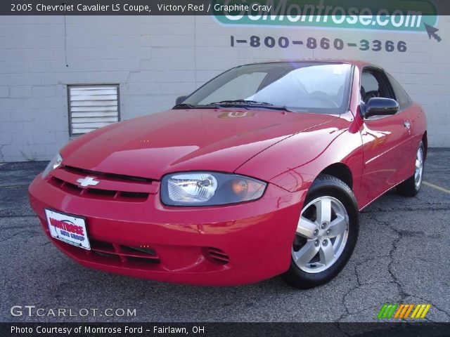 2005 Chevrolet Cavalier LS Coupe in Victory Red