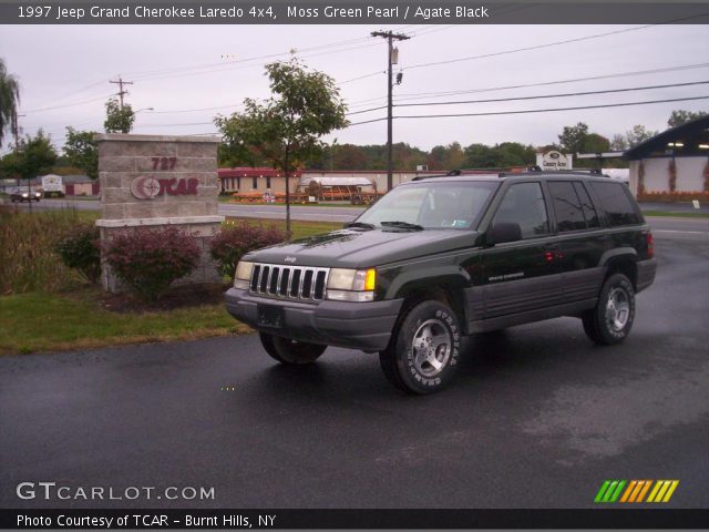 1997 Jeep Grand Cherokee Laredo 4x4 in Moss Green Pearl