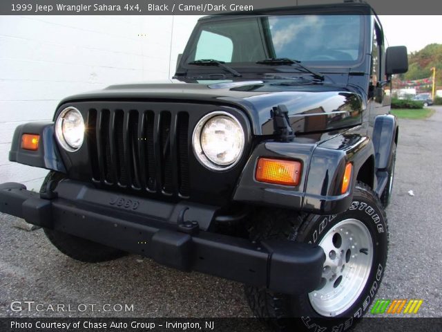 1999 Jeep Wrangler Sahara 4x4 in Black