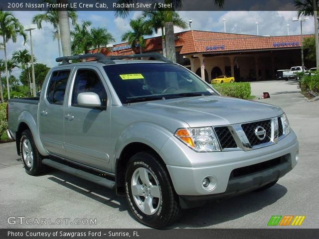 2006 Nissan Frontier LE Crew Cab in Radiant Silver