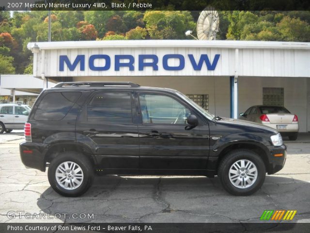2007 Mercury Mariner Luxury 4WD in Black