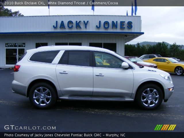 2010 Buick Enclave CXL in White Diamond Tricoat