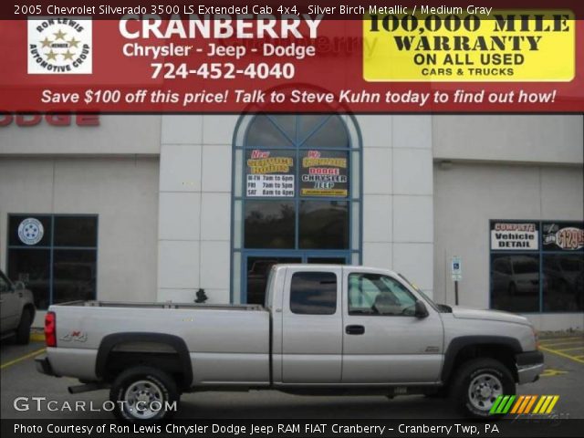 2005 Chevrolet Silverado 3500 LS Extended Cab 4x4 in Silver Birch Metallic