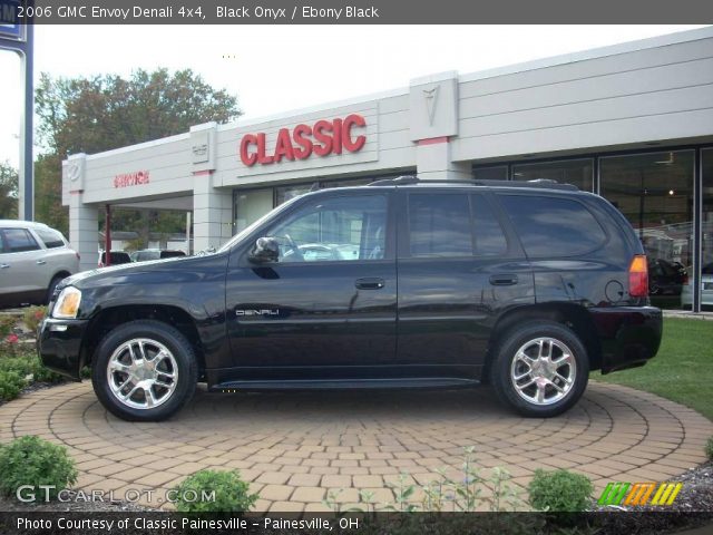 2006 GMC Envoy Denali 4x4 in Black Onyx