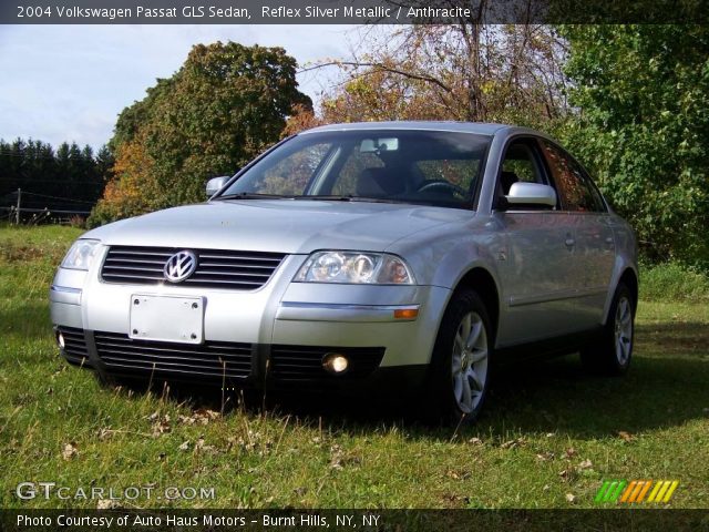 2004 Volkswagen Passat GLS Sedan in Reflex Silver Metallic