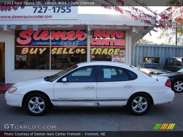2001 Ford Taurus SES in Vibrant White