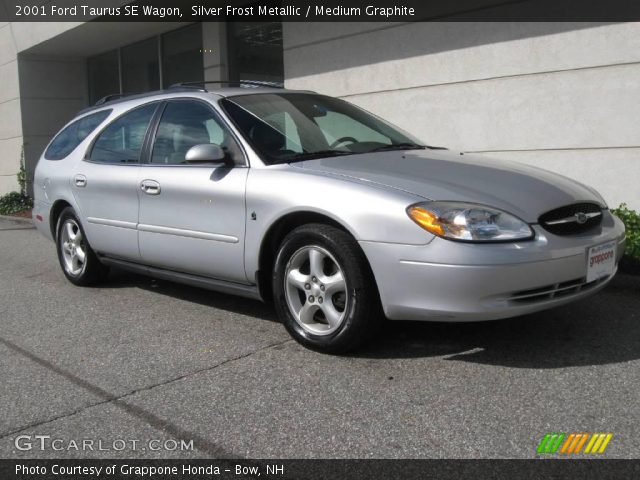 2001 Ford Taurus SE Wagon in Silver Frost Metallic