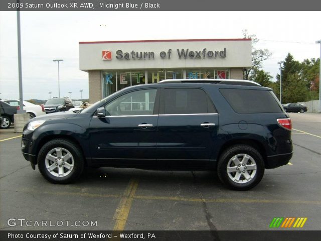 2009 Saturn Outlook XR AWD in Midnight Blue