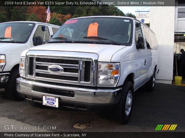 2009 Ford E Series Van E350 Super Duty XL Extended Passenger in Oxford White