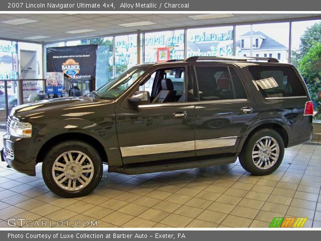 2007 Lincoln Navigator Ultimate 4x4 in Alloy Metallic