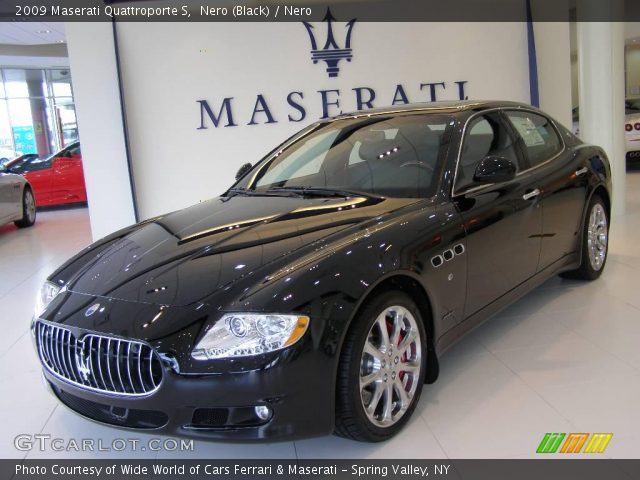 2009 Maserati Quattroporte S in Nero (Black)