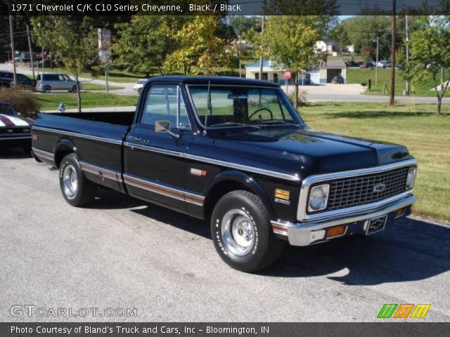 1971 Chevrolet C/K C10 Series Cheyenne in Black