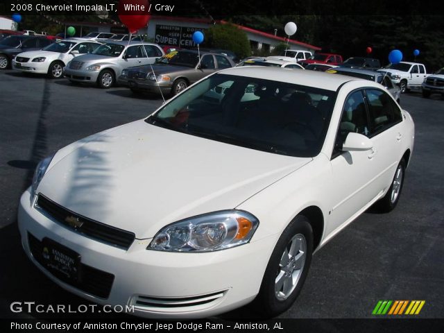 2008 Chevrolet Impala LT in White