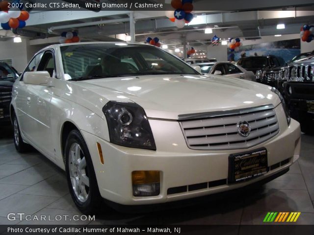 2007 Cadillac CTS Sedan in White Diamond