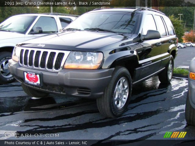2001 Jeep Grand Cherokee Laredo 4x4 in Black