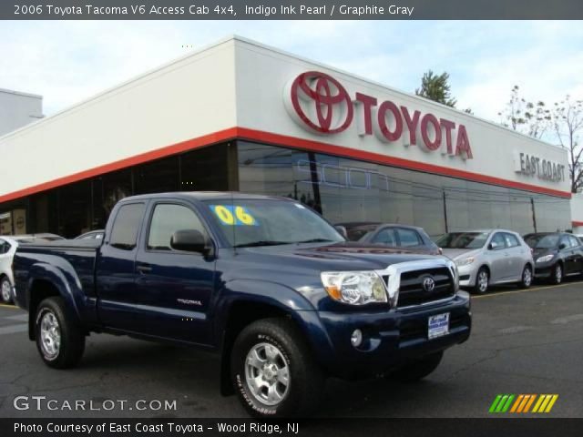2006 Toyota Tacoma V6 Access Cab 4x4 in Indigo Ink Pearl