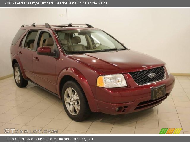 2006 Ford Freestyle Limited in Merlot Metallic