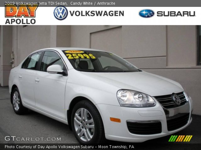 2009 Volkswagen Jetta TDI Sedan in Candy White