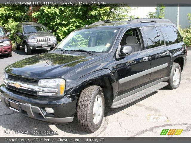 2005 Chevrolet TrailBlazer EXT LS 4x4 in Black