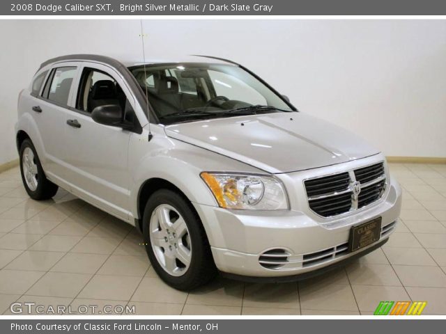 2008 Dodge Caliber SXT in Bright Silver Metallic