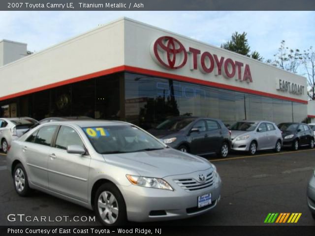 2007 Toyota Camry LE in Titanium Metallic