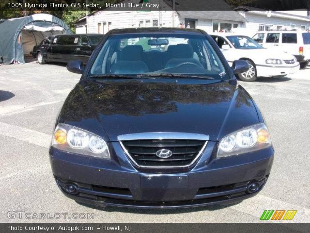 2005 Hyundai Elantra GLS Sedan in Moonlit Blue