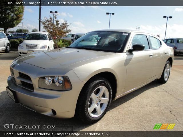 2009 Dodge Charger SE in Light Sandstone Metallic