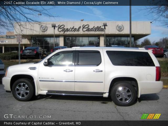 2007 Cadillac Escalade ESV AWD in White Diamond