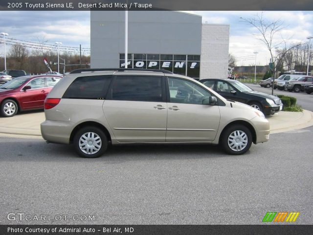 2005 Toyota Sienna LE in Desert Sand Mica