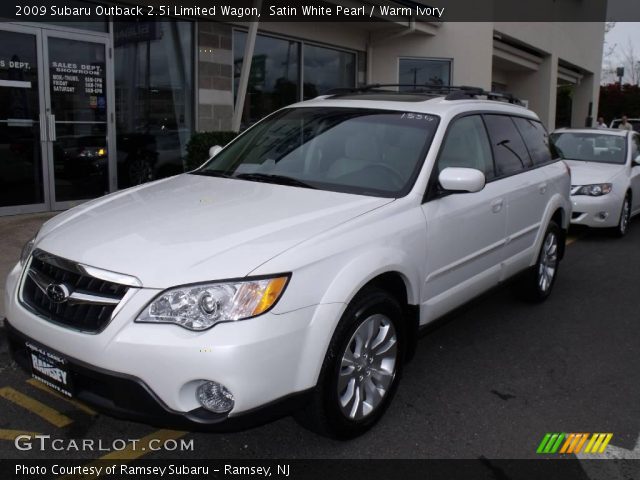 2009 Subaru Outback 2.5i Limited Wagon in Satin White Pearl