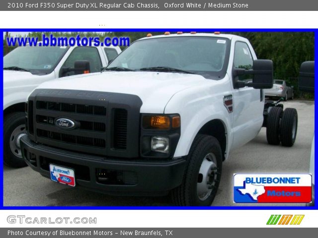 2010 Ford F350 Super Duty XL Regular Cab Chassis in Oxford White