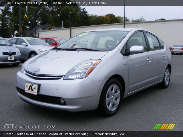 2007 Toyota Prius Hybrid in Classic Silver Metallic
