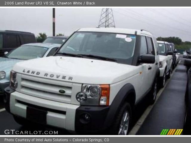2006 Land Rover LR3 V8 SE in Chawton White