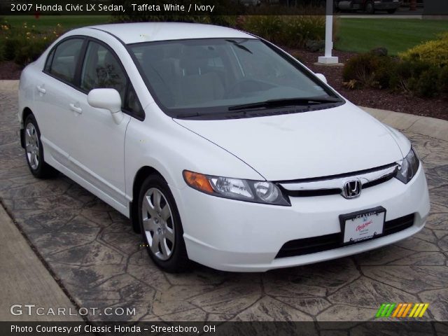 2007 Honda Civic LX Sedan in Taffeta White