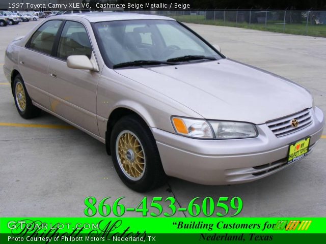 1997 Toyota Camry XLE V6 in Cashmere Beige Metallic