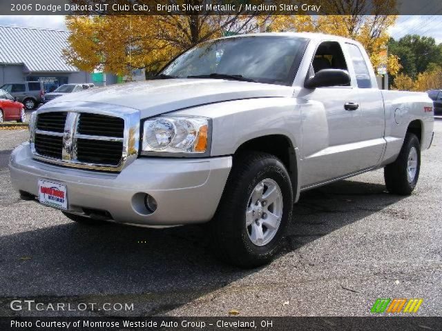2006 Dodge Dakota SLT Club Cab in Bright Silver Metallic