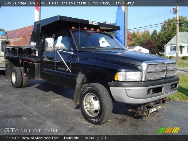 1996 Dodge Ram 3500 ST Regular Cab Chassis Dump Truck in Black