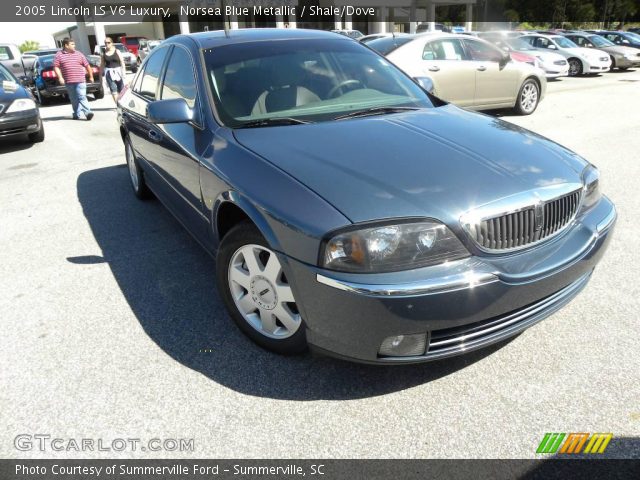 2005 Lincoln LS V6 Luxury in Norsea Blue Metallic