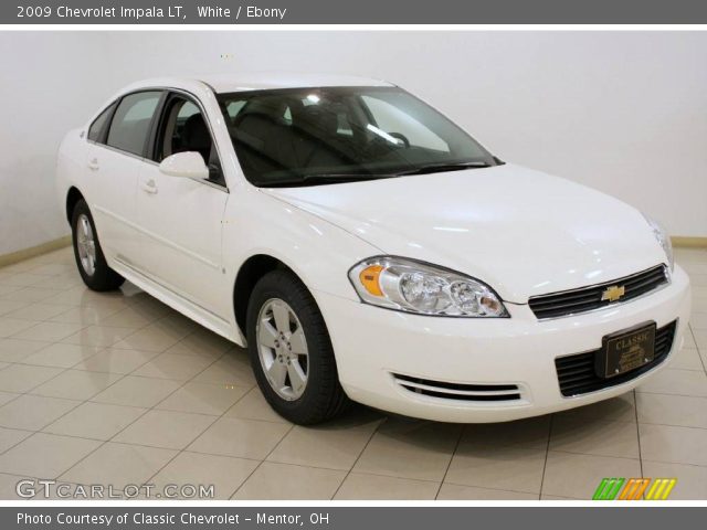 2009 Chevrolet Impala LT in White