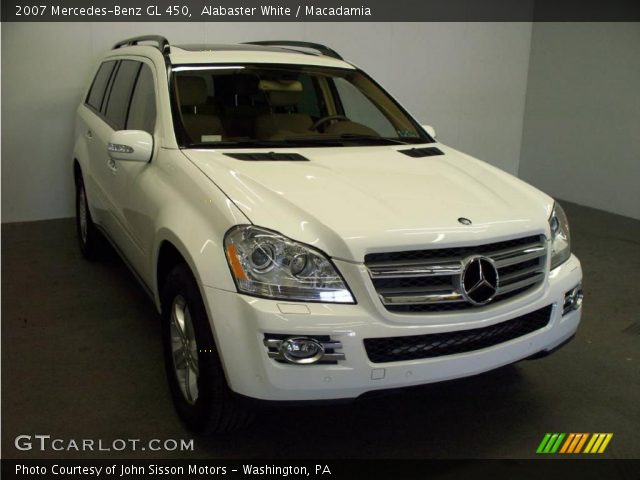 2007 Mercedes-Benz GL 450 in Alabaster White