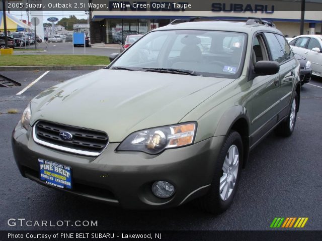 2005 Subaru Outback 2.5i Wagon in Willow Green Opal