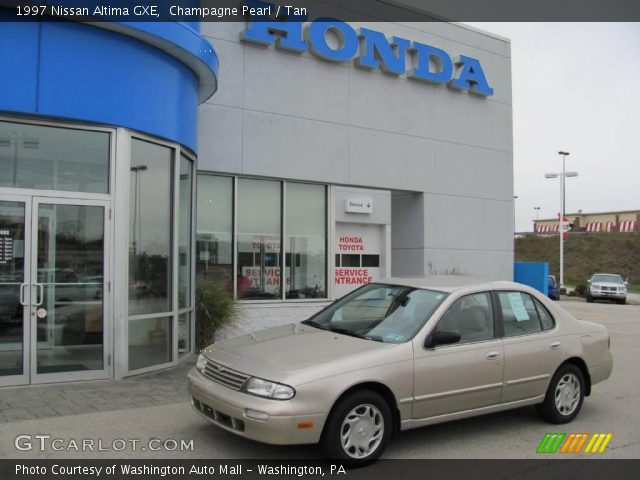 1997 Nissan Altima GXE in Champagne Pearl